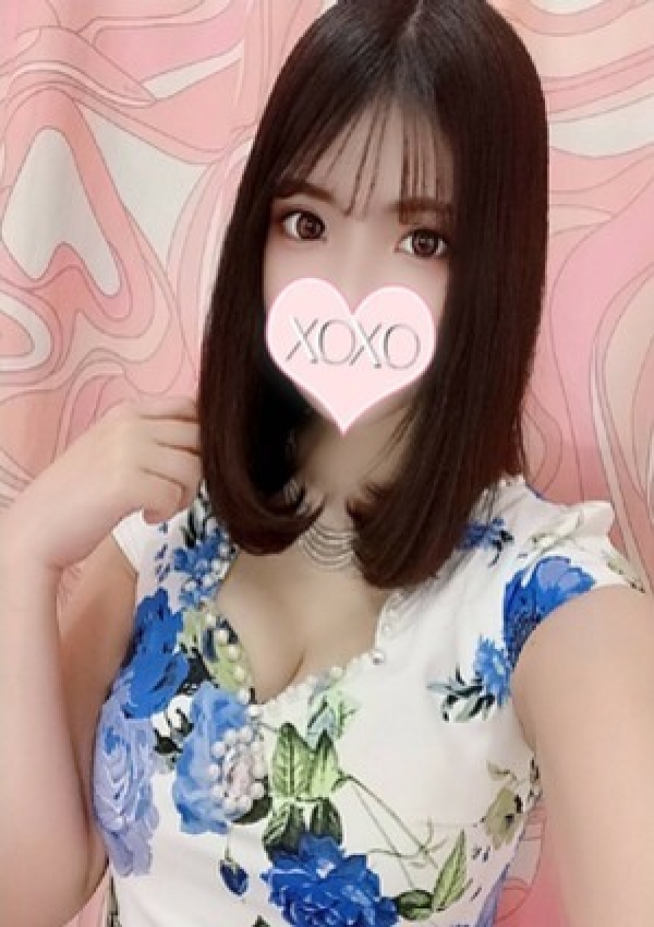 Minami ミナミ、XOXO Hug&Kiss 神戸店 1