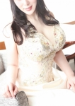 多岐川 愛七、Club La rose bleue