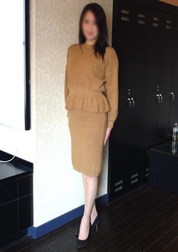 芳村雪乃、派遣妻 10