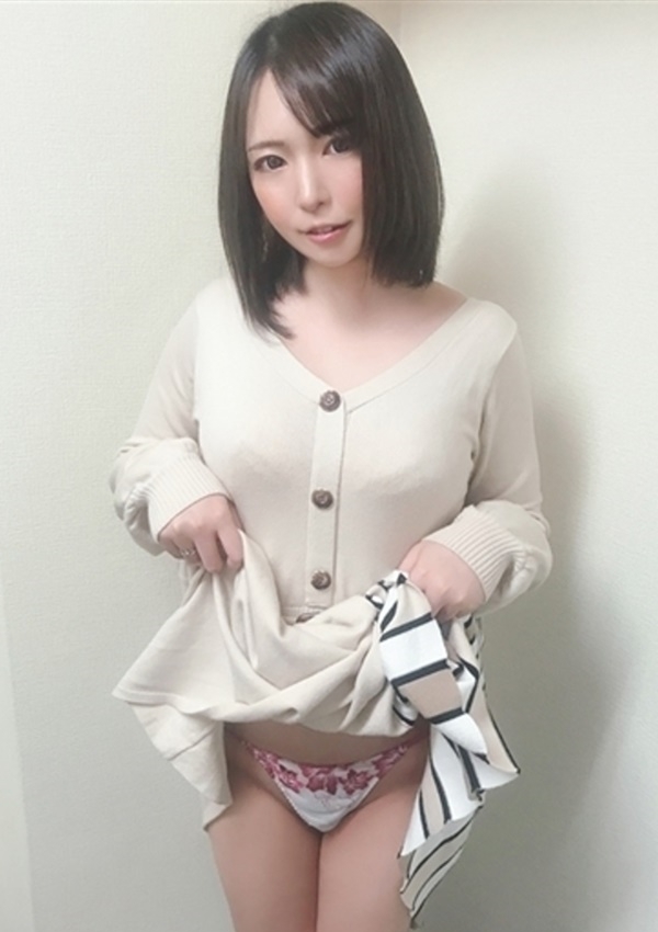 リィナ、ドMな奥様 大阪本店