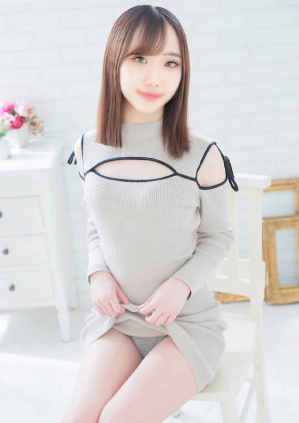 ゆいか、Charme(シャルム) 5