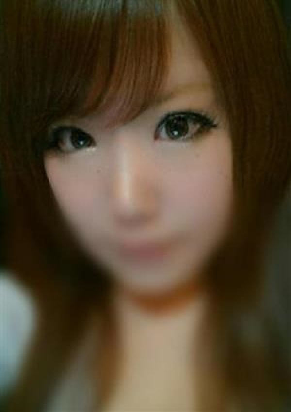 エレナ、LUXURY 4