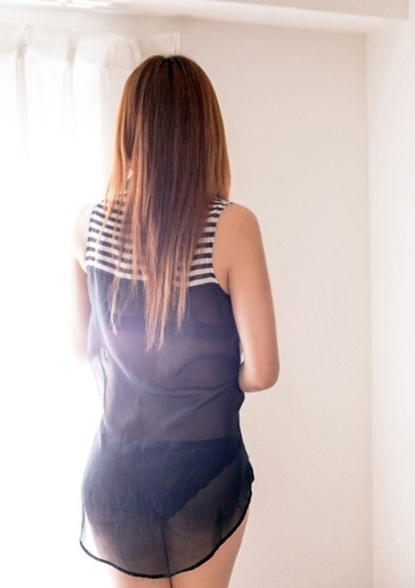 松沢 杏、30代40代50代と遊ぶなら博多人妻専科24時 12