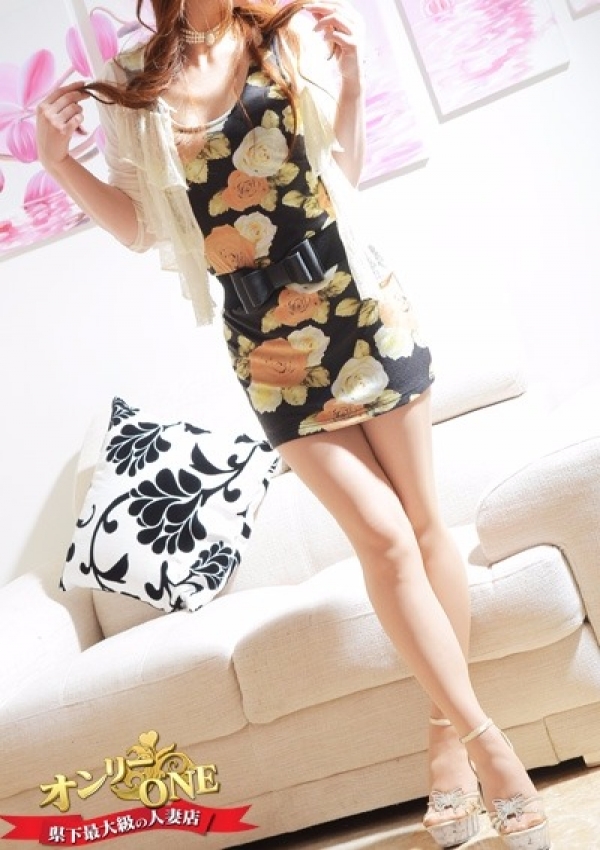 ゆな、新潟人妻専門店 オンリーONE 3