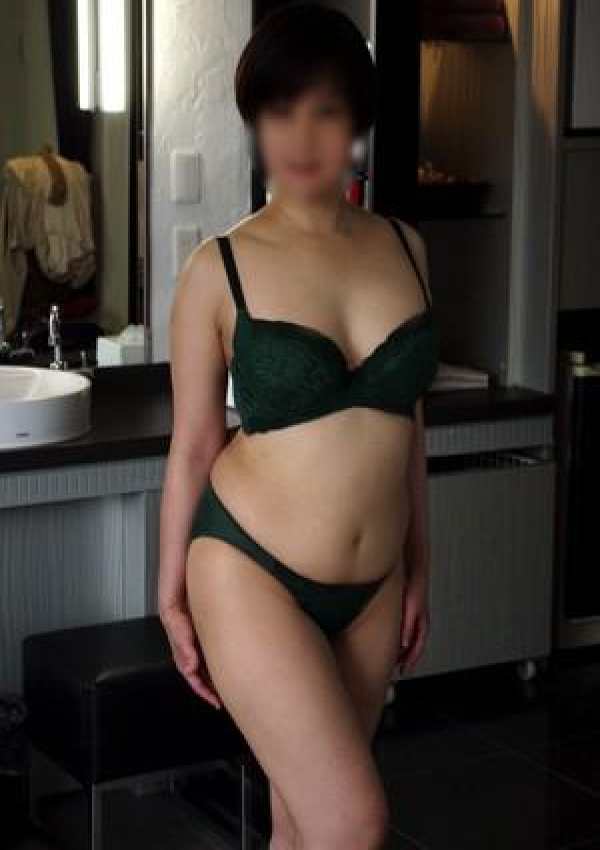 小林慶子、派遣妻 3