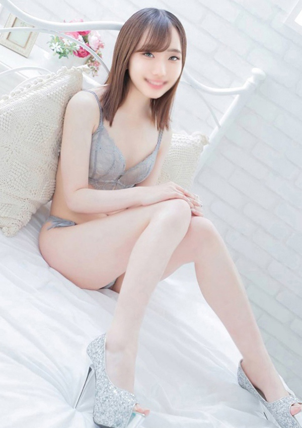 ゆいか、Charme(シャルム) 10