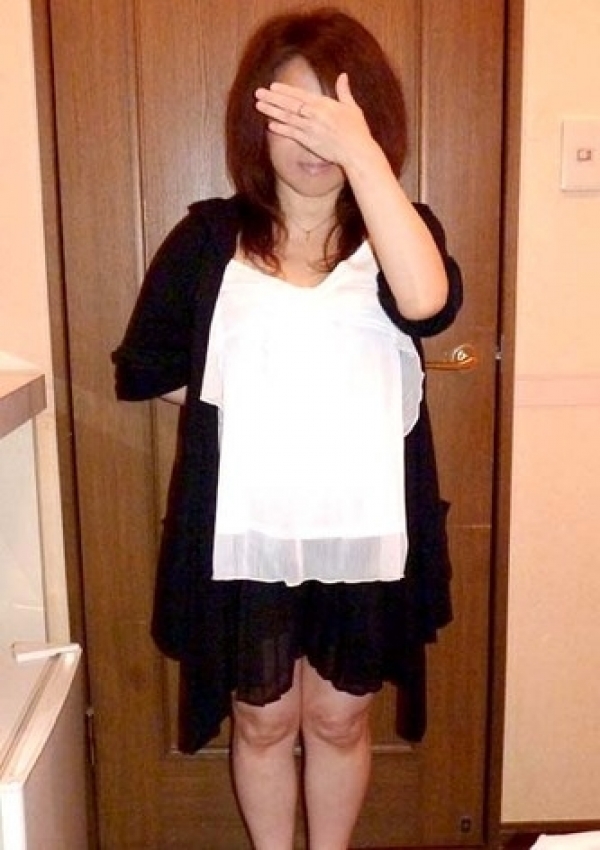 まな、池袋発情おかあちゃん 1
