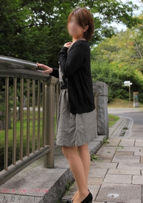 里奈、出会い系人妻ネットワーク 5