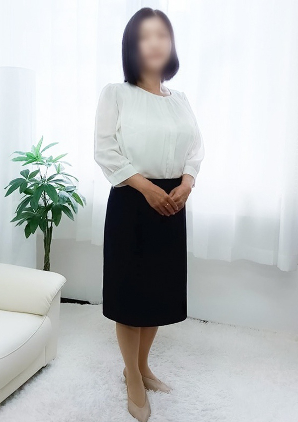 きえ、完熟ばなな新宿 1