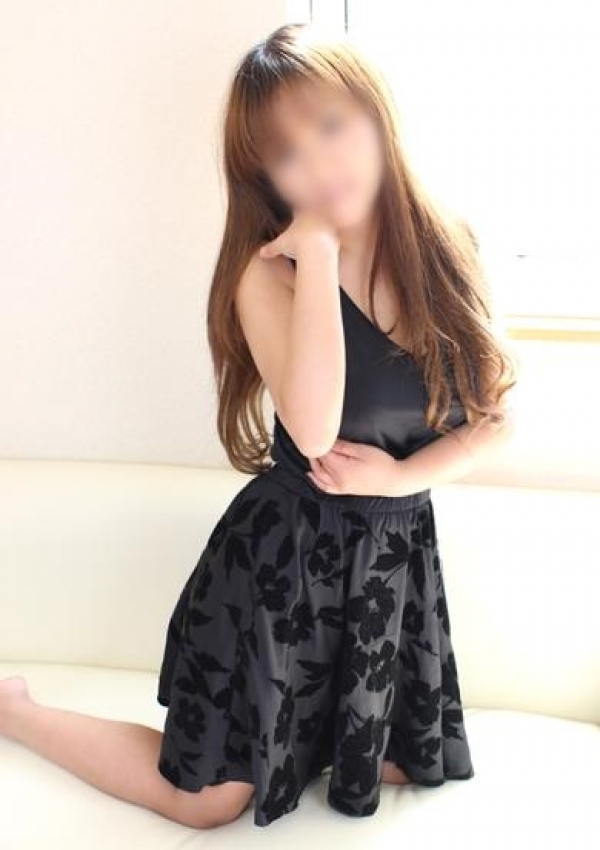 ゆめ、隣の奥様 津 松阪店 3