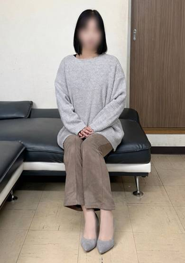 ほなみ、人妻美人館 11