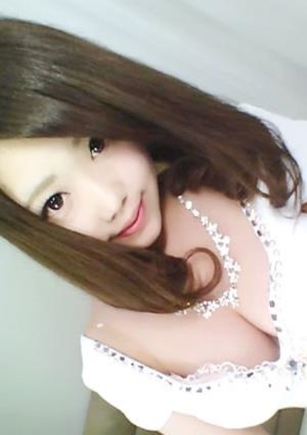 りおな【VIP】、HoneyPlus梅田 2