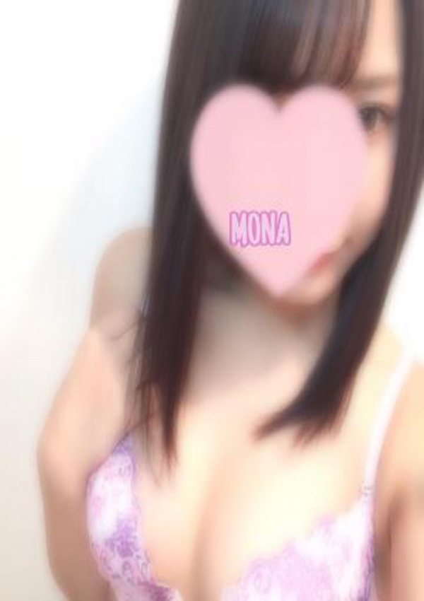 もなちゃん、ビッチな即尺ギャルの宅急便 1