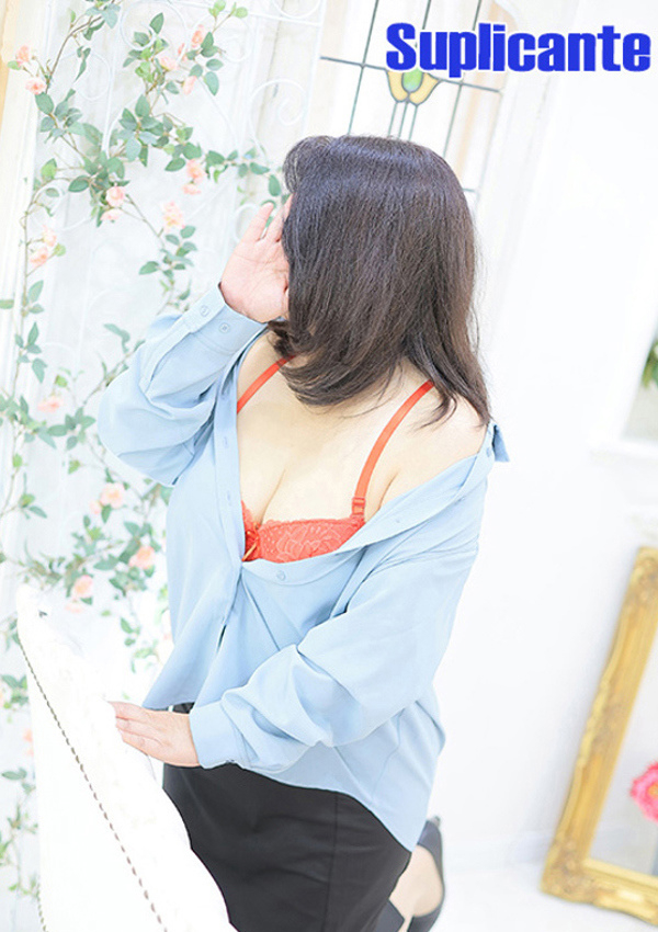 ミズホ、スプリカンテ(哀らしい熟女たち) 4