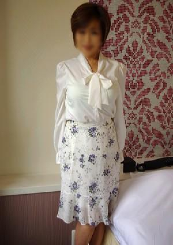 神田文香、派遣妻 10