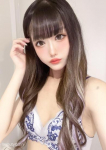 やや