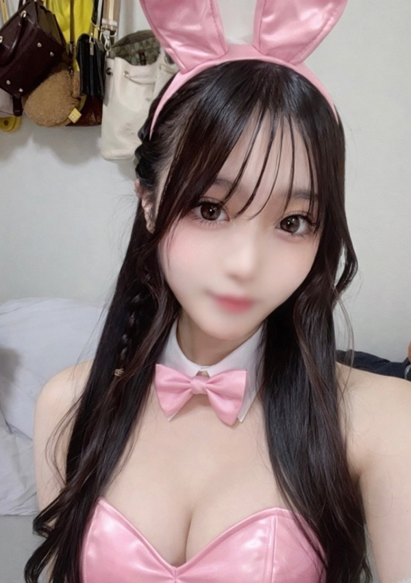妃奈美/ひなみ・極嬢、Platinum Legend(プラチナムレジェンド) 1