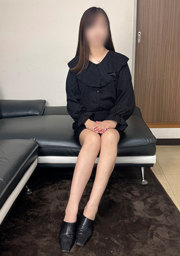 ひなこ、人妻美人館 11