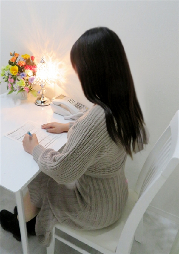 小早川 ゆま、人妻セレブ宮殿 名古屋 2