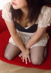 ゆい、汁だく淫乱欲情妻