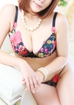 なつき