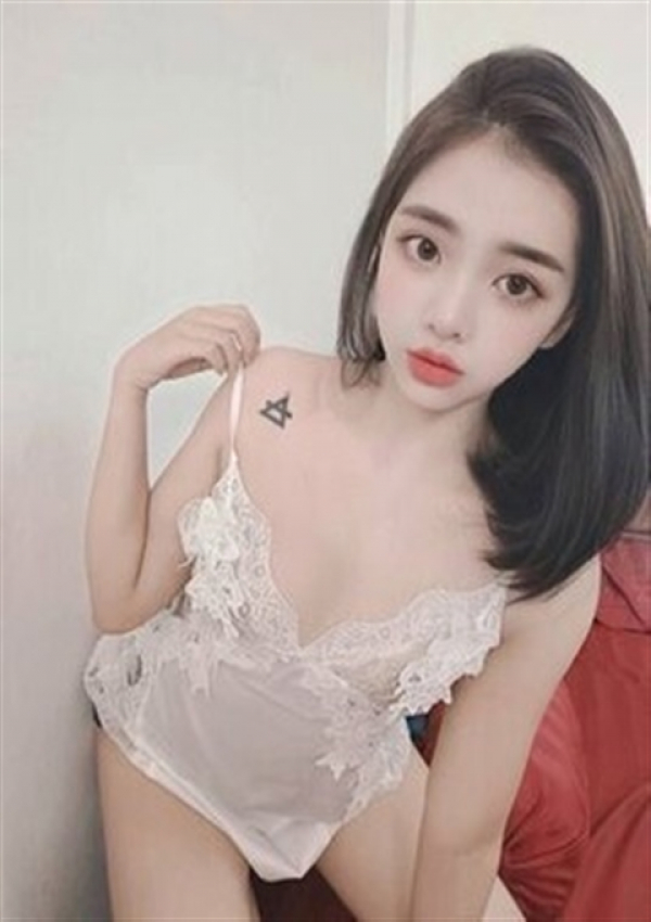 りさ、日暮里キャッスル 4