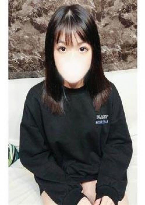 れいわ、wow!こんなの!?ヤリすぎサークル新宿、新大久保店 1