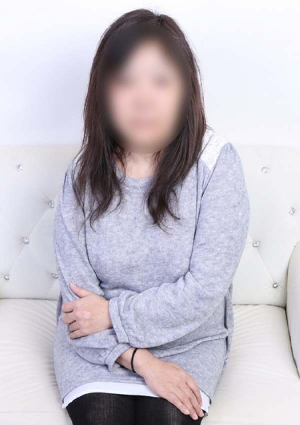 ちあき、かわいい熟女&おいしい人妻 池袋店 3