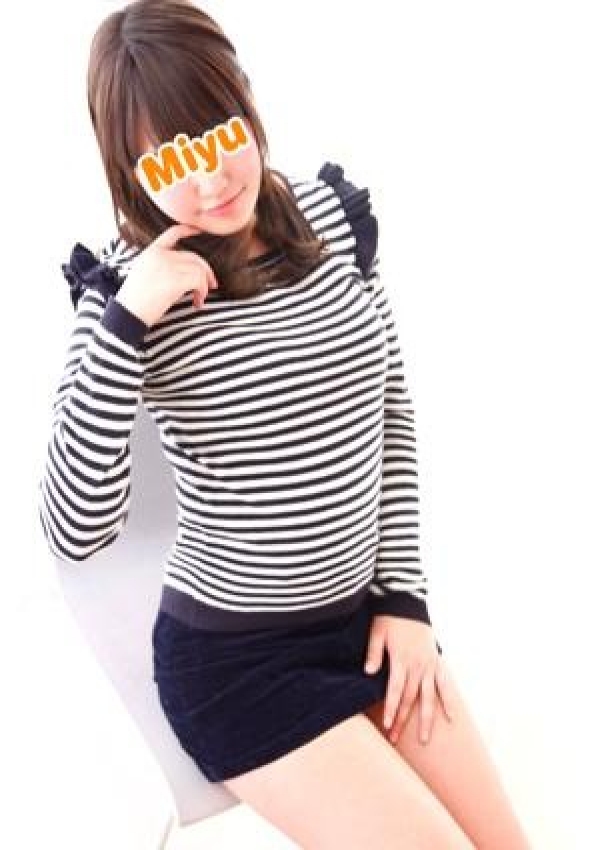 ミユウ、Juicy+池袋北口店 3