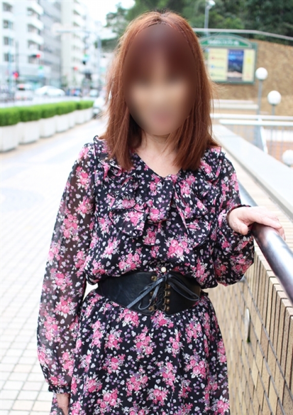わかな、かわいい熟女&おいしい人妻 池袋店 1