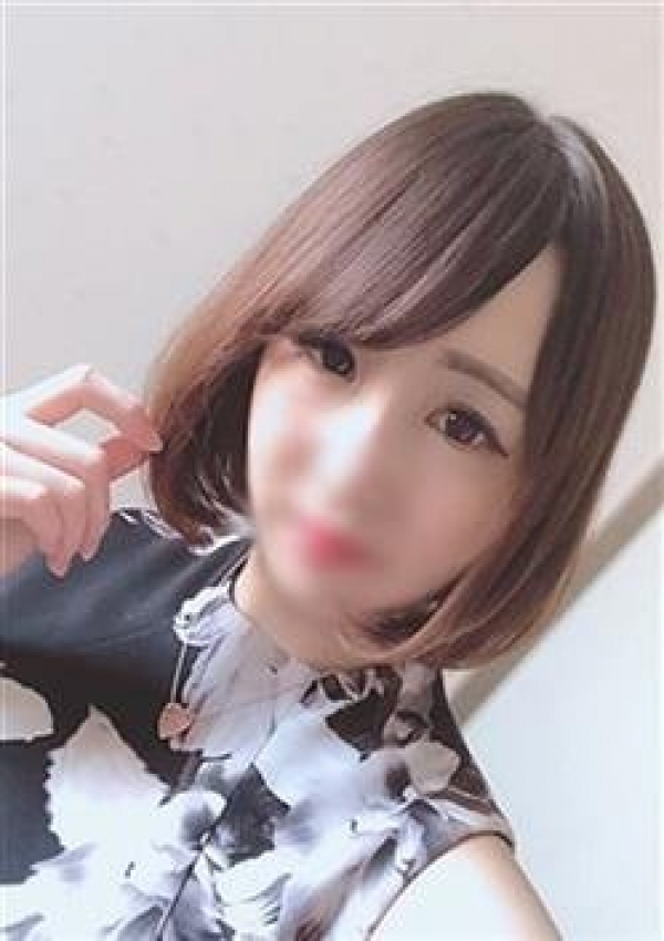 れいな、wow!こんなの!?ヤリすぎサークル新宿、新大久保店 2