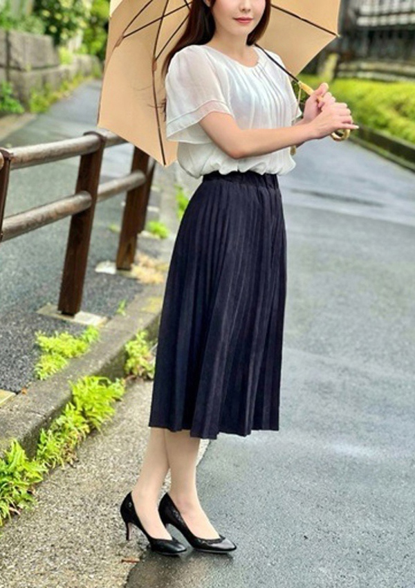 内田ひまり、月の真珠-新宿- 3