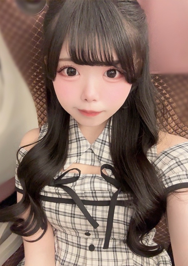 なゆ、プロフィール大阪店 3