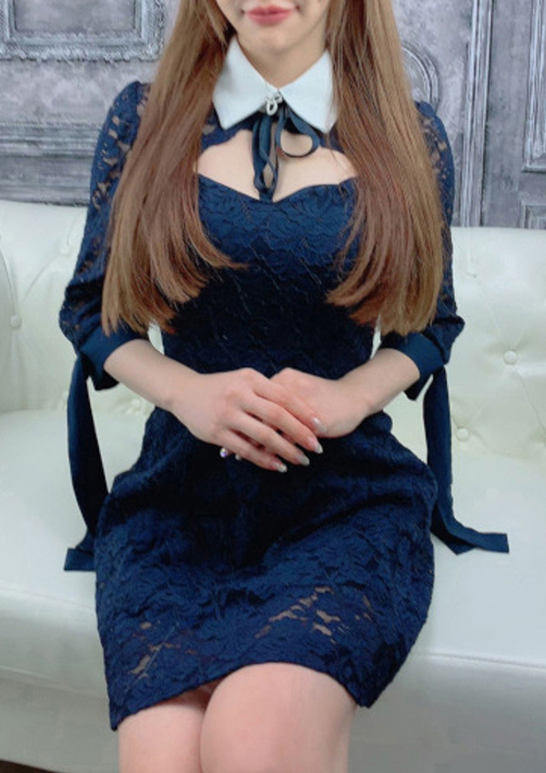 椿 愛莉、ラフレシア 2