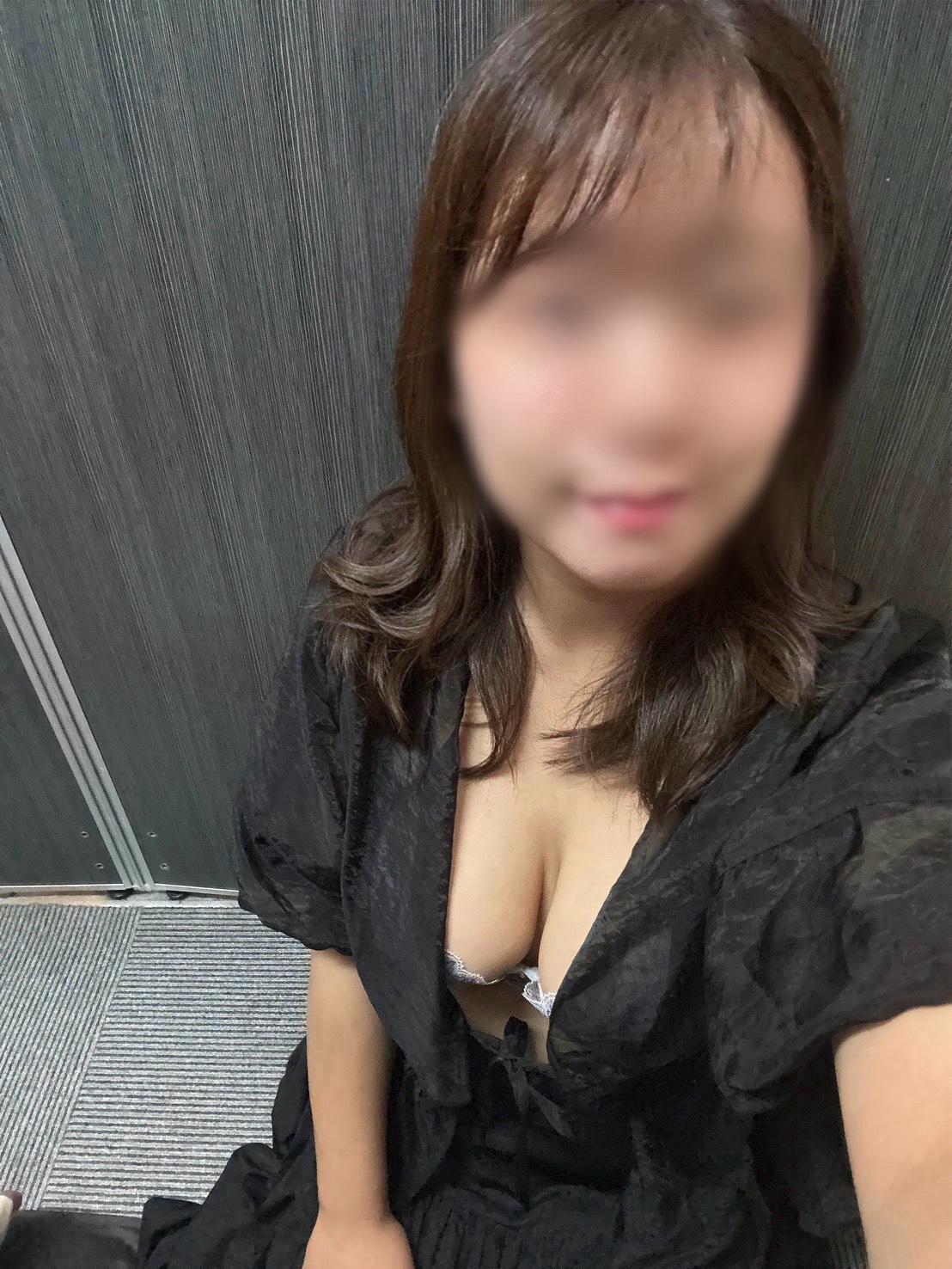 体験入店さいとう、艶妻