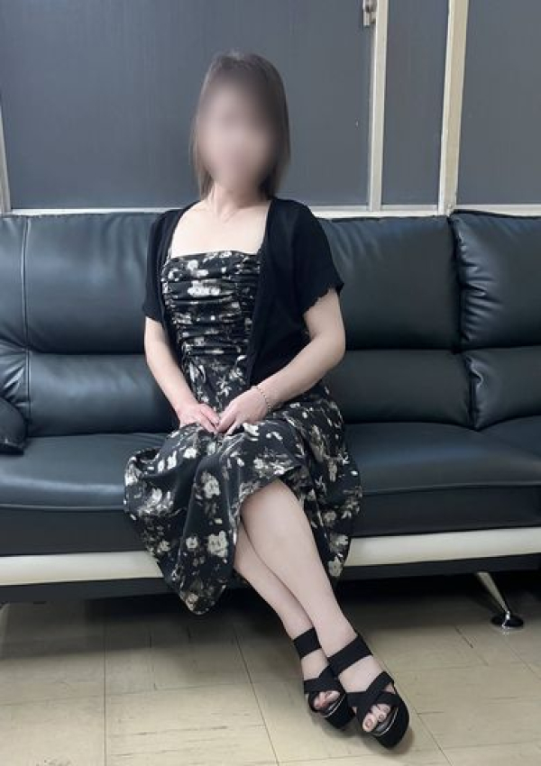 ゆう、北九州人妻倶楽部(三十路、四十路、五十路) 9