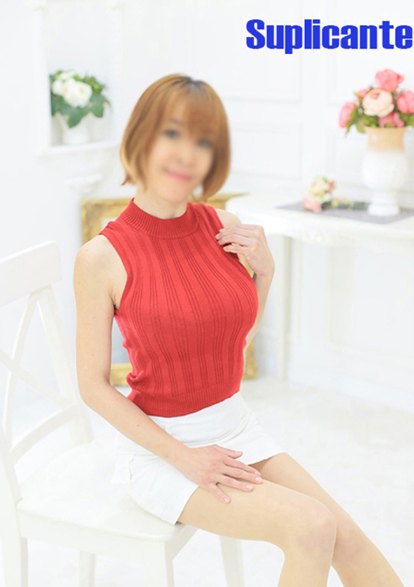 ヒナ、スプリカンテ(哀らしい熟女たち) 2