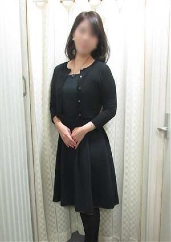 ゆいな、熟女家 豊中蛍池店
