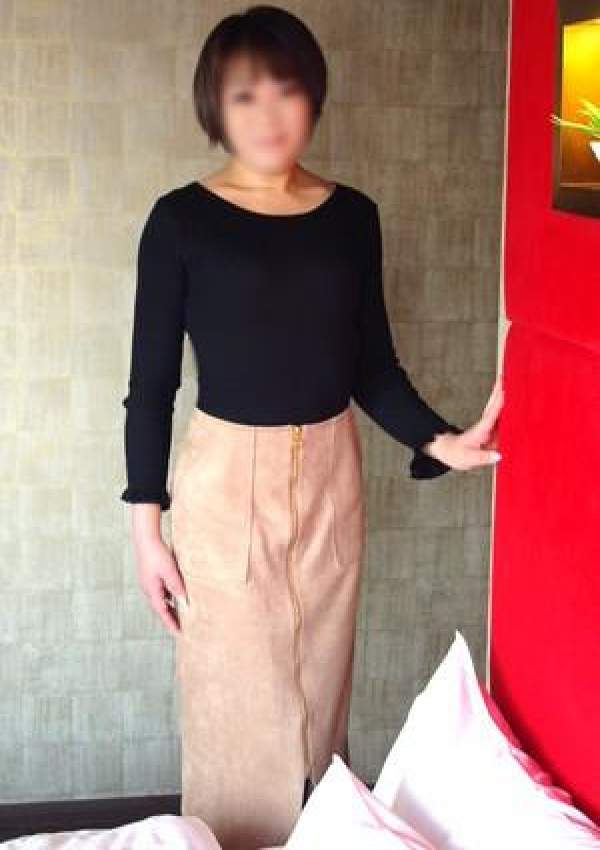 瀬戸優香、派遣妻 2