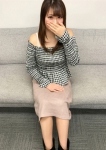 堤 ゆり、未熟な人妻
