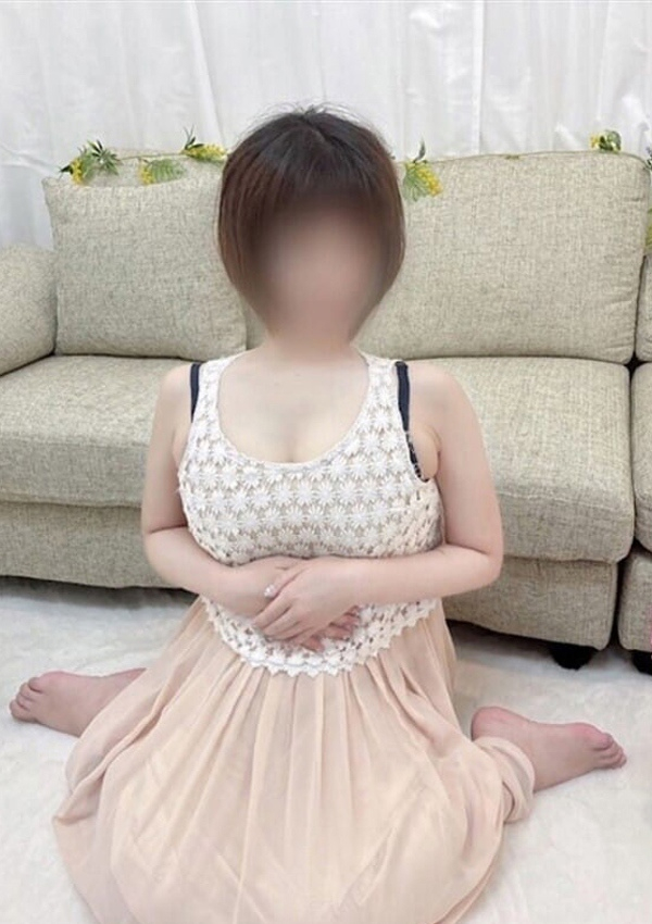 黒澤 杏里、ユナイト人妻熟女神戸店 2
