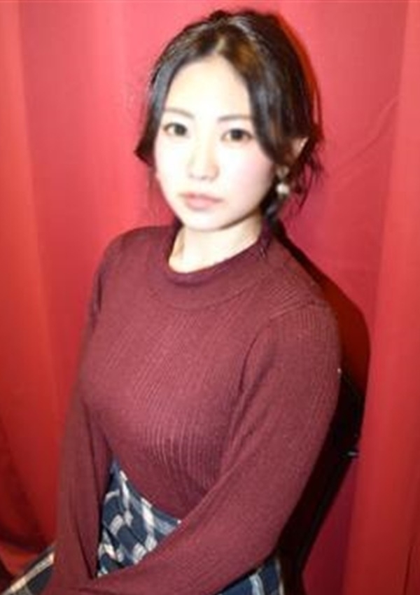 もみじ、デスパレートな人妻たち 2