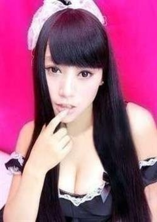 アカネ、女優 5