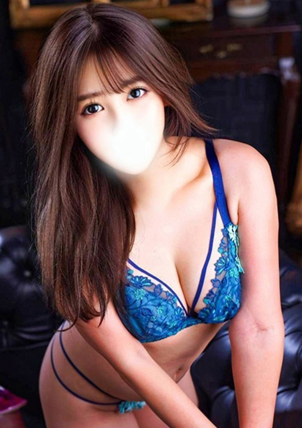 佐久間ゆき、池袋㊙エステフル勃起 2