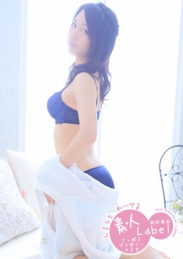 かりん、素人Label 4
