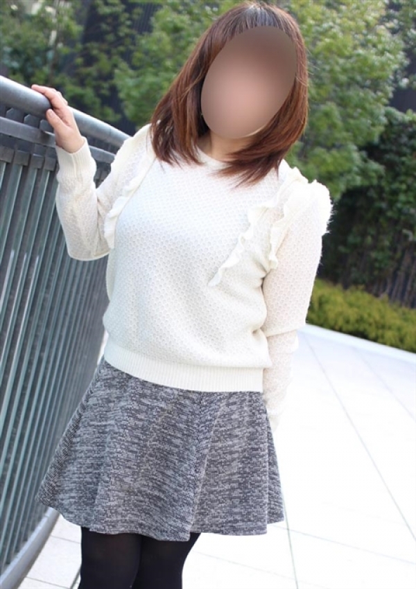 にこ、かわいい熟女&おいしい人妻 五反田・品川店 3