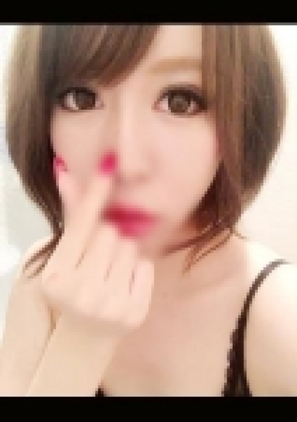 まい、ELLE 2