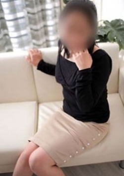はるか(新人)、こあくまな人妻達 1