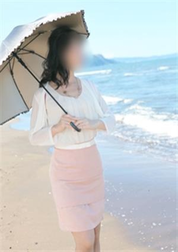 成海 ユリア、花びら美人 6