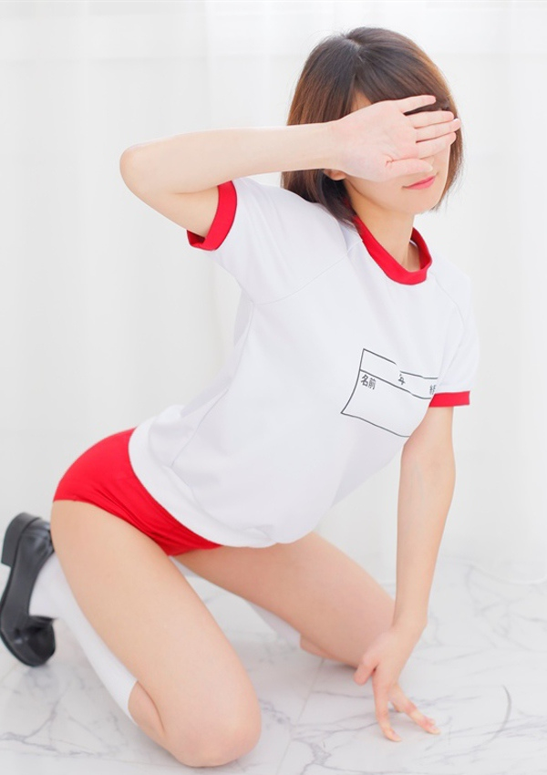 ゆり、山梨コスプレ学園 LOVE&PEACE 4